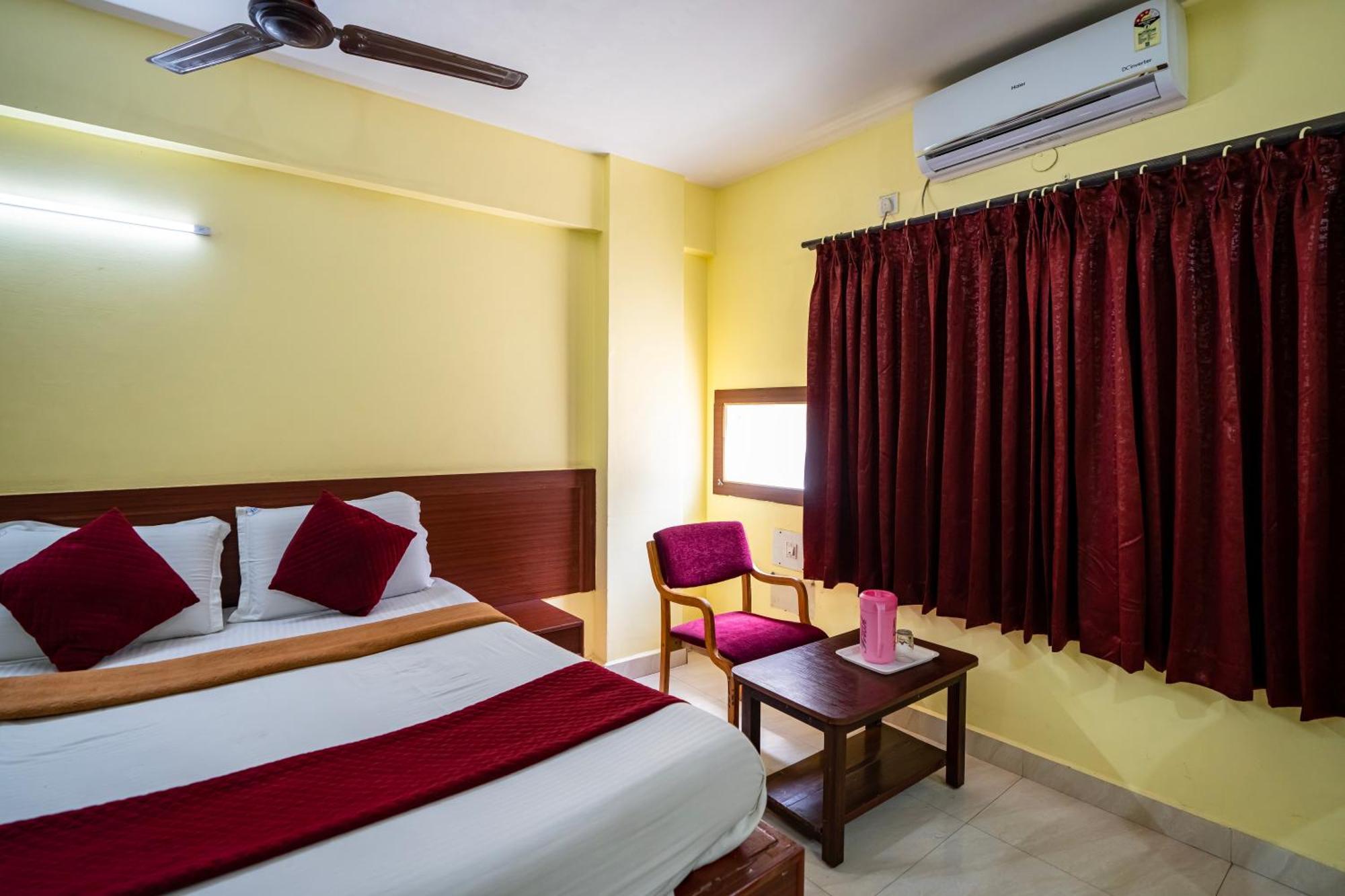 Hotel Vyshak Residency Mysore Exterior photo